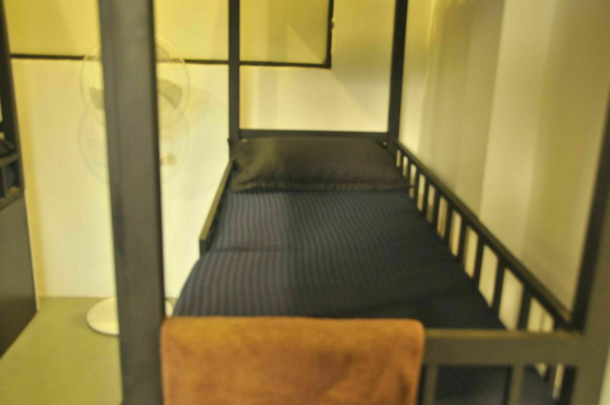 Mid Town Hostel كاندي المظهر الخارجي الصورة